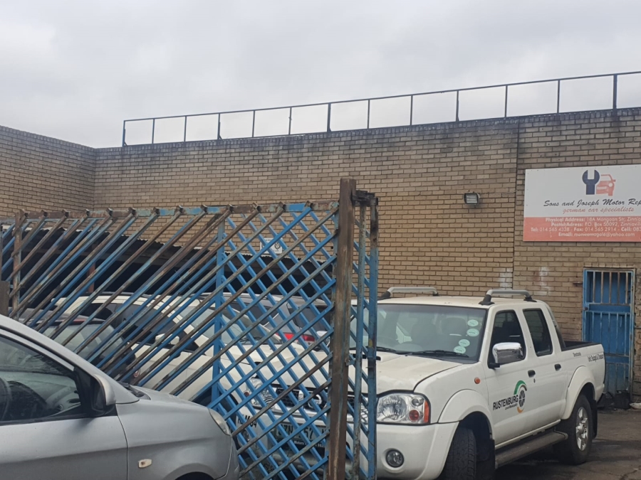 Commercial Property for Sale in Zinniaville North West